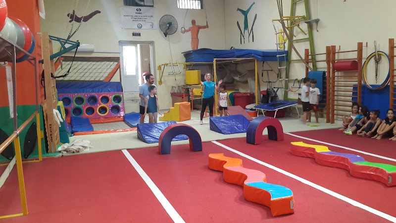 Manisa Spil Spor Merkezi