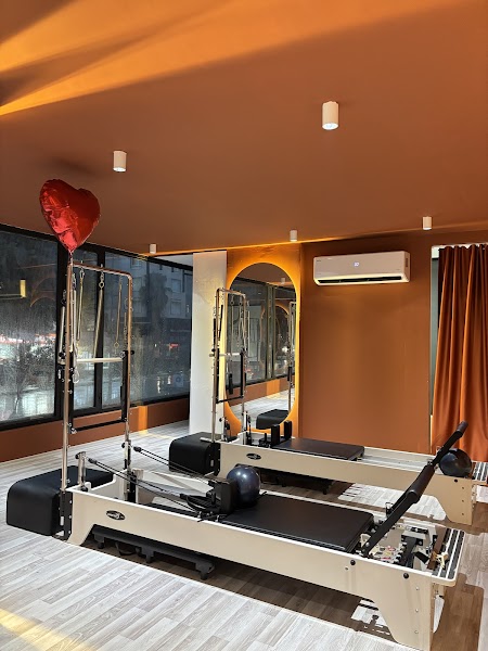 Capella Pilates | Antalya Pilates Salonu | FLY Yoga
