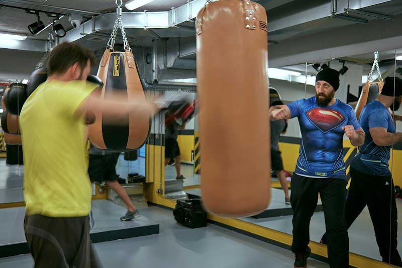 Spirr Club Kadıköy Boks Kick Box Fitness Spor Salonu