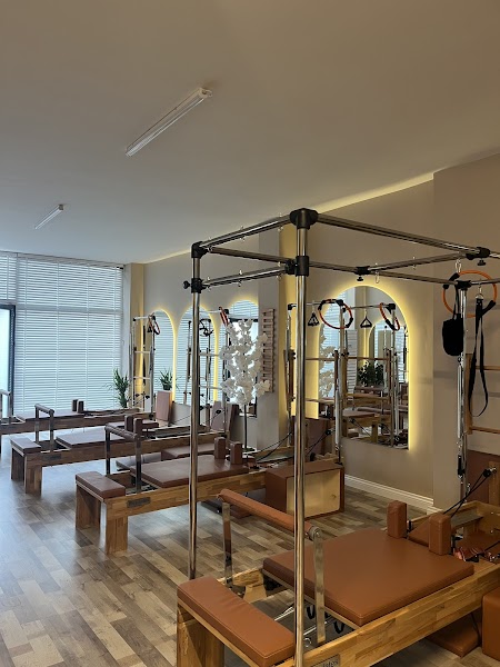 Aleyna Yılmazer pilates stüdyo