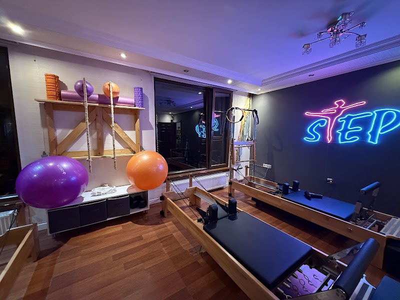 Step Pilates