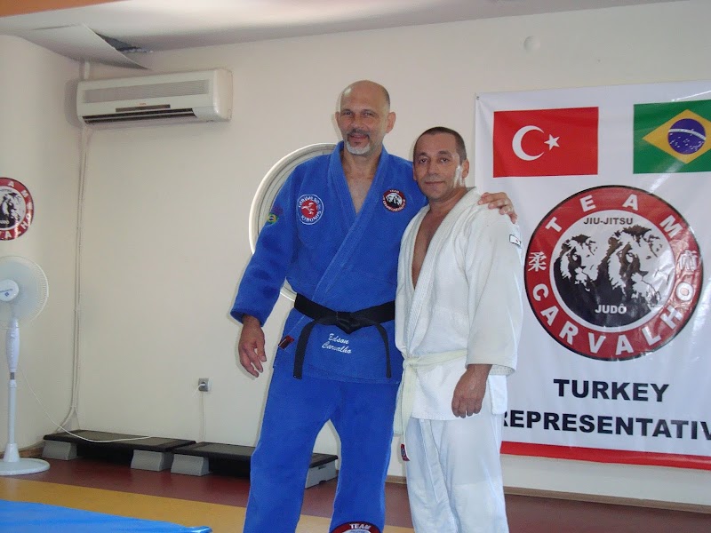 İzmir Brazilian Jiu Jitsu Gençlik ve ihtisas Spor Kulübü