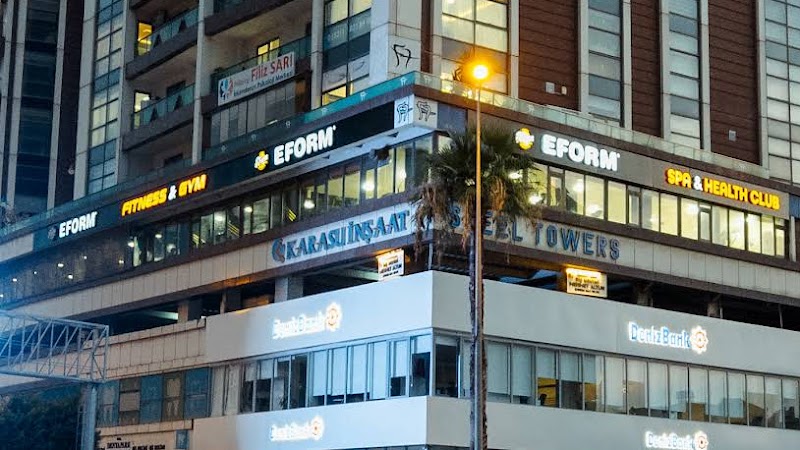 Eform Spor Merkezi & Spa Masaj Salonu Yüzme havuzu Hamam Sauna