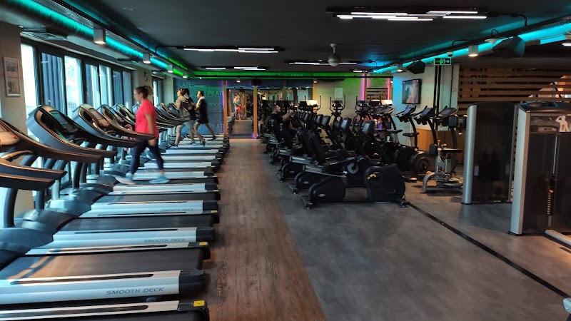 GYMFIT SPORTS PLAZA
