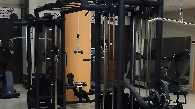 Yüksekova FİT CLUB Fitness Salonu