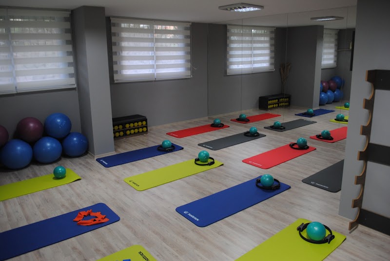 Çağla Plates Studio