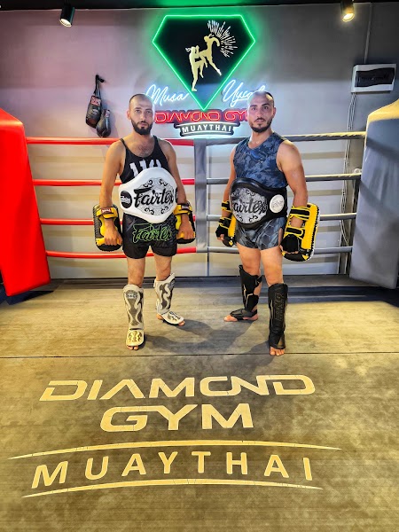 DIAMOND FIGHT CLUB