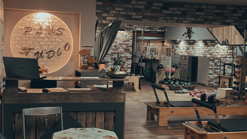 Plus pilates studio