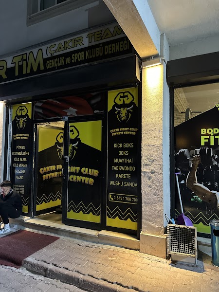 ÇAKIR FİGHT CLUB FİTNESS