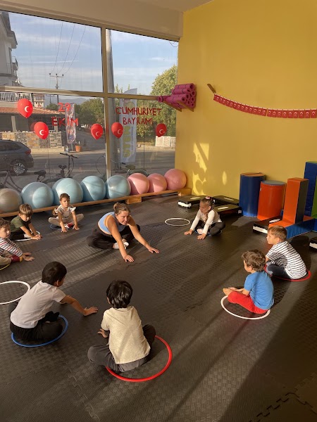 Utem Çocuk Spor ve Yaşam Merkezi - Cimnastik
