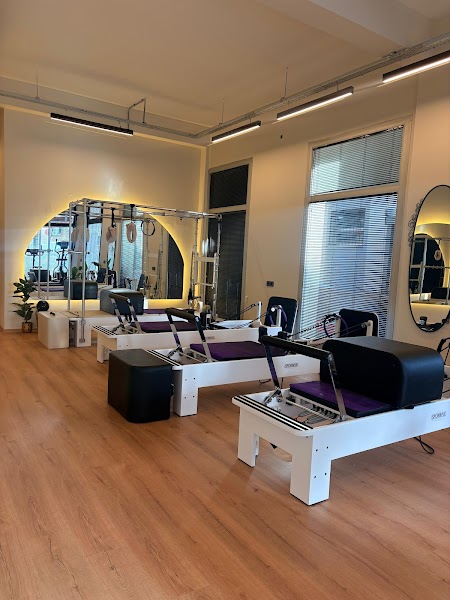 Rua Reformer Pilates