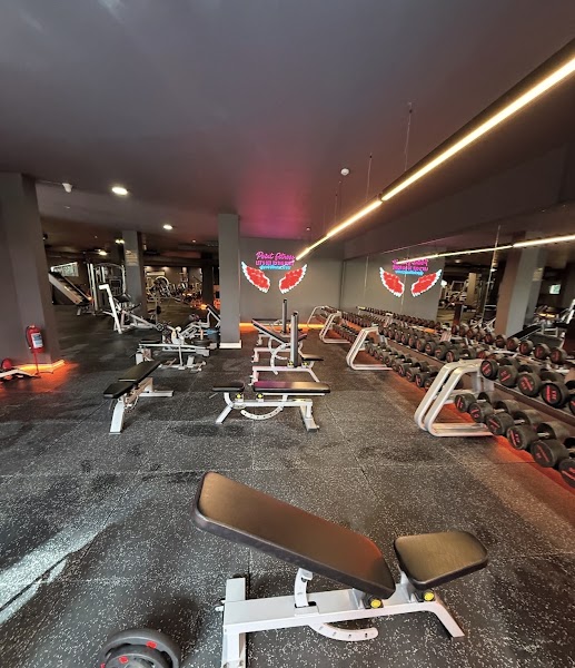 Point Fitness Center
