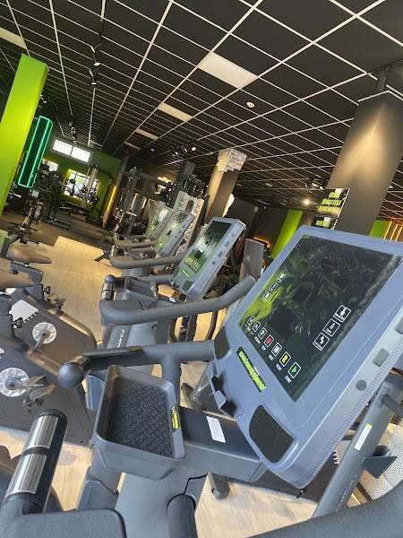 STRONG GYM