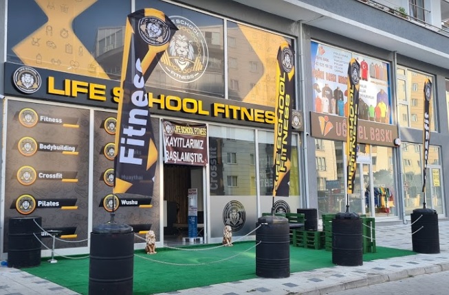 Life School Fitness