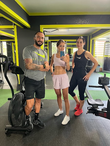 COME TO FIT / Private Training Studio