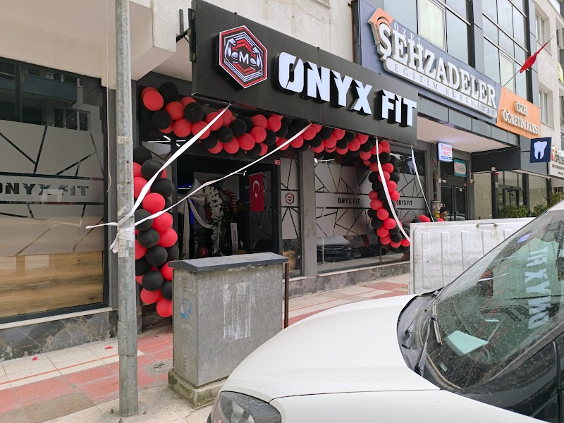 Onyxfit