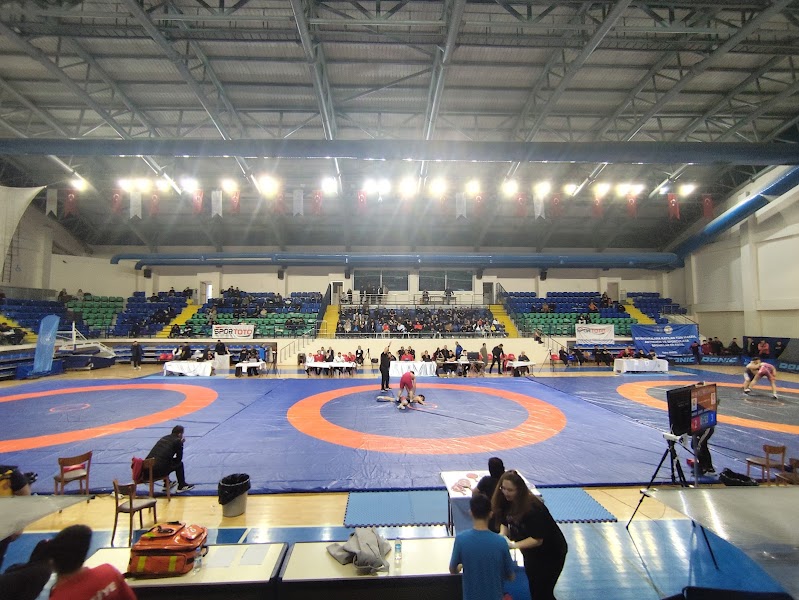 Kutahya Yeni Spor Salonu
