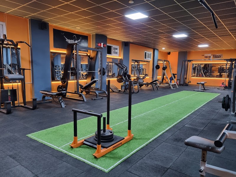 Royal Akademia Sports Club