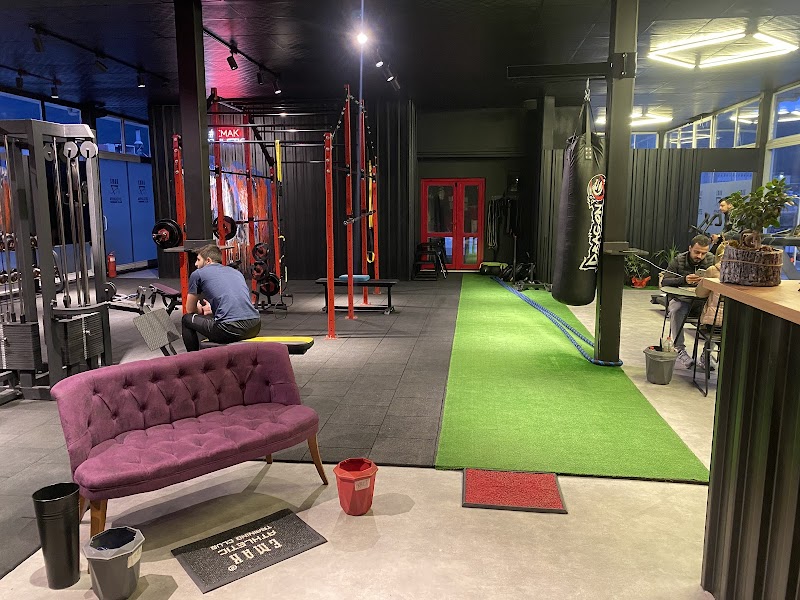 EMAK ATHLETİC Training Club