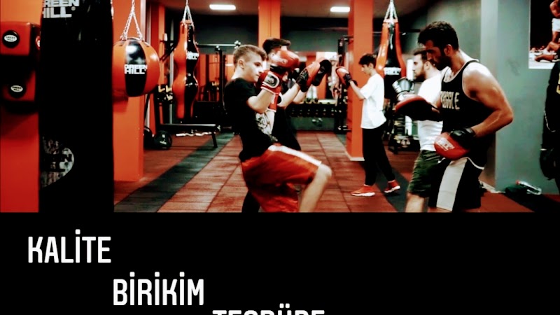 HAKAN KORKMAZ SPOR SALONU FİTNESS-BOKS