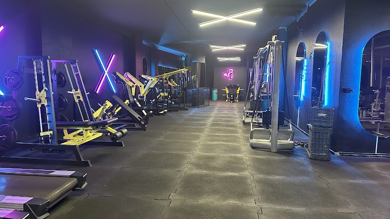 Golds Club VIP