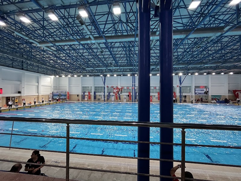 Afyon Kocatepe Olimpik Yüzme Havuzu
