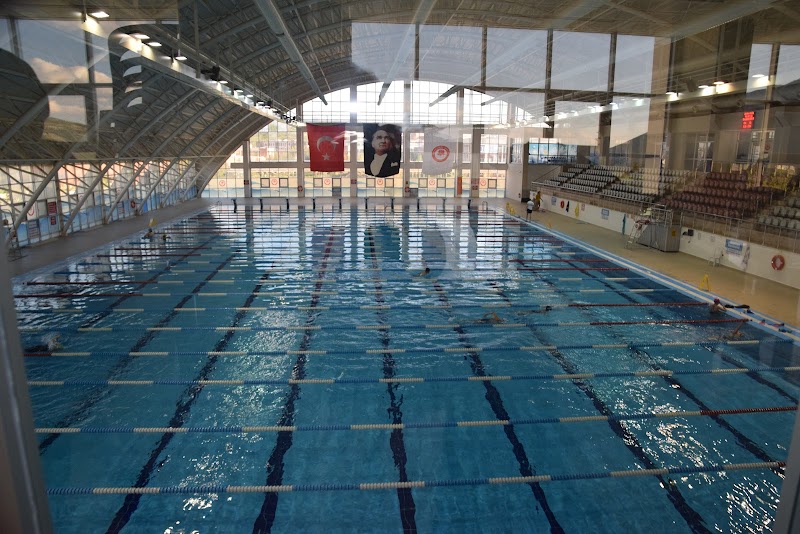 SDÜ 29 Ekim Olimpik Yüzme Havuzu