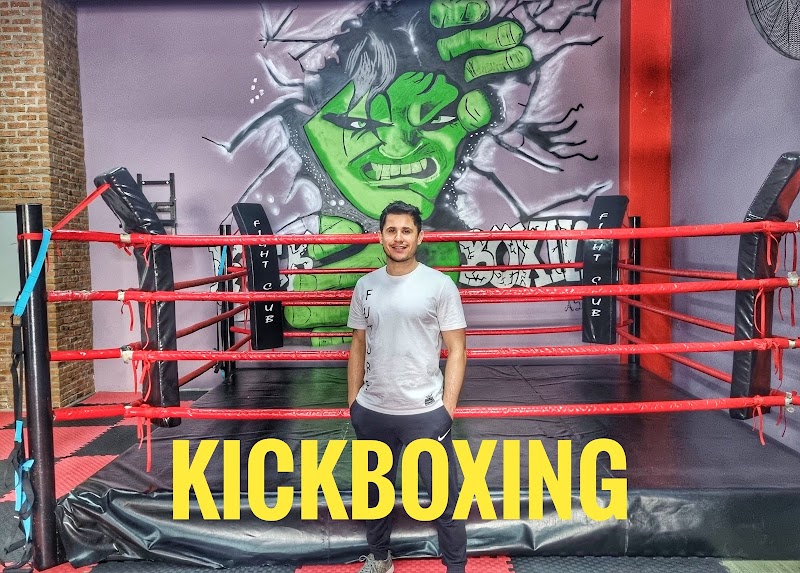 Uğur Kaya Spor Kulübü ( Kick Boks / Muay Thai / Wushu Kungfu)