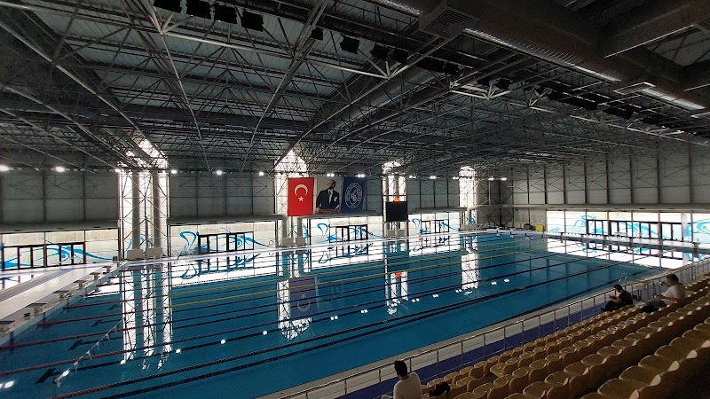 İTÜ Olimpik Yüzme Havuzu