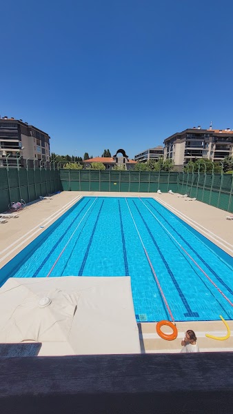 Fethiye Güner Köstenm Soğanlı Yarı Olimpik Yüzme Havuzu