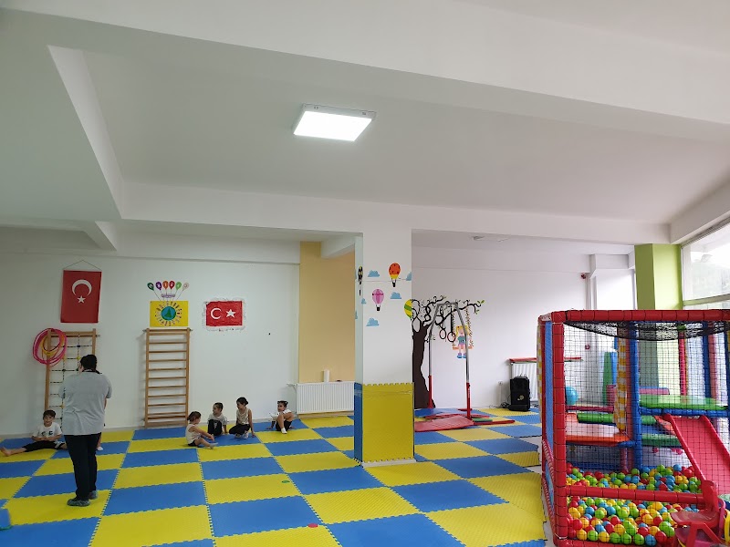 Salıncak Çocuk Spor Aktivite Merkezi