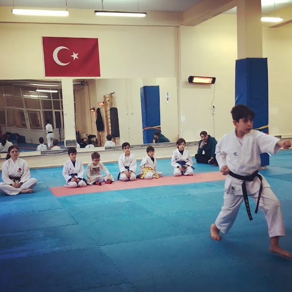 MCBÜ Uzakdoğu Sporları Salonu