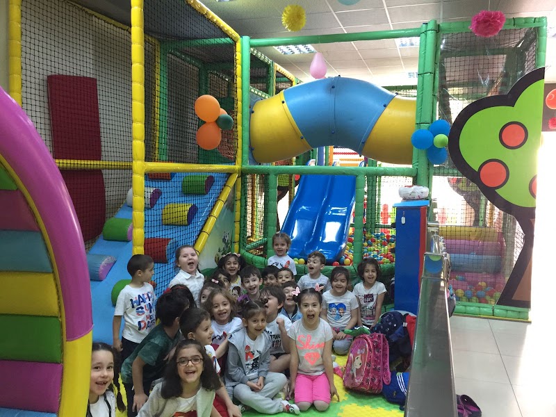 Kiwi Park Çocuk Eğlence ve Gelişim Merkezi