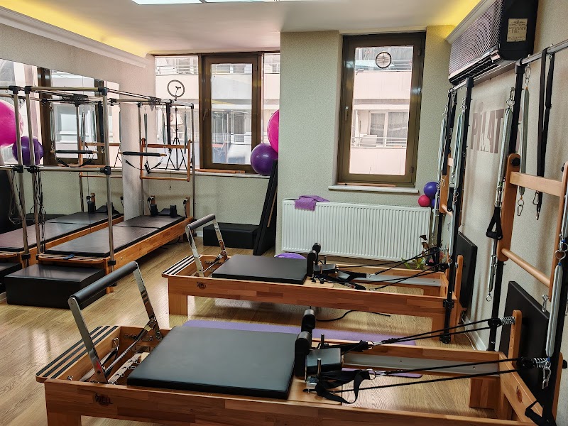Flora Fizyoterapi ve Pilates