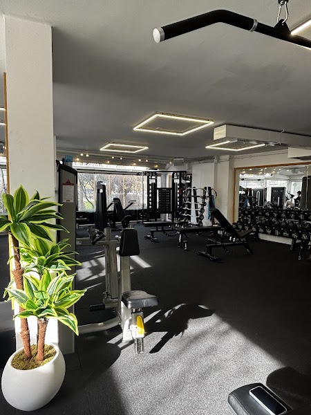 GYM TOWER CLUB