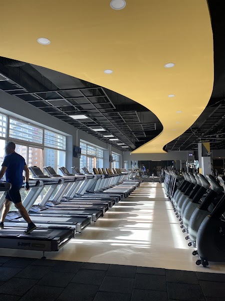 DOLPHIN SPORTS CLUB
